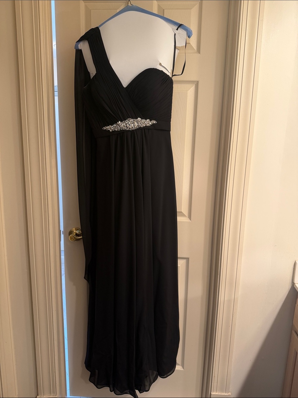 Allure Bridals Black One-Shoulder Evening Gown with Crystal Waist
